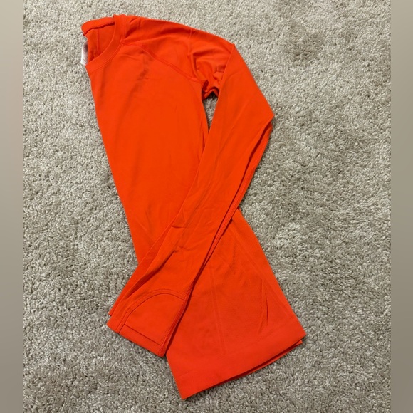 NWOT-Athleta Momentum Seamless Top, XS - Picture 2 of 8